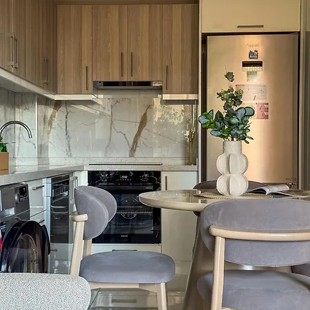 Apartment Qoople Royal - Cozy 1-bedroom